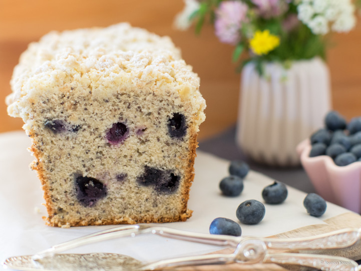 Bananen-Heidelbeer-Kuchen mit Chia Samen