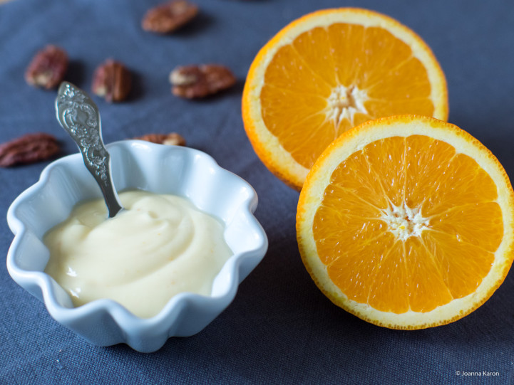 Pecannuss-Schnecken mit Orangen-Frosting