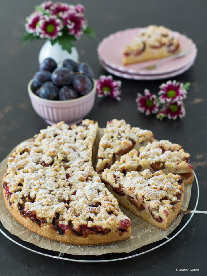 Einfacher Zwetschgenkuchen mit Streuseln - Die Küchenzuckerschnecke