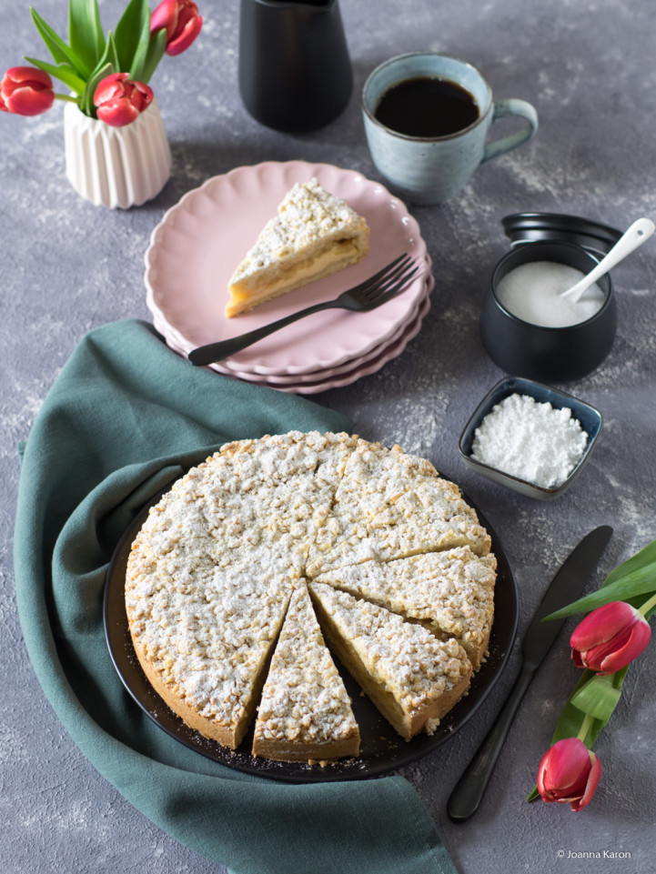 Apfelmus-Streuselkuchen mit Quarkcreme - Die Küchenzuckerschnecke