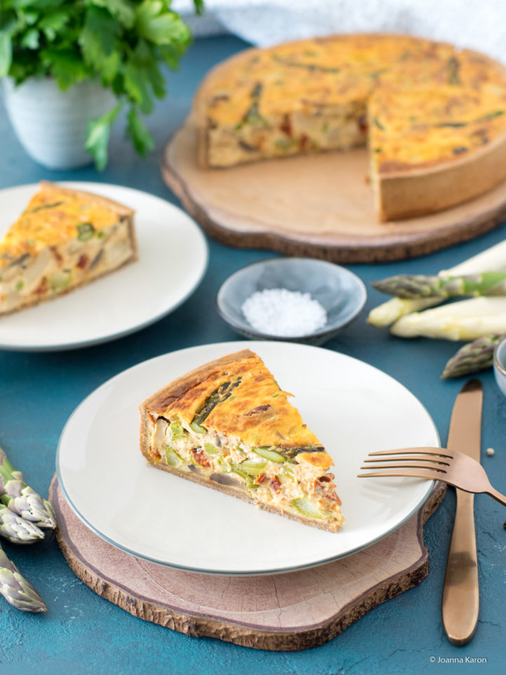 Spargel-Gemüse-Quiche mit Dinkelvollkornboden - Die Küchenzuckerschnecke